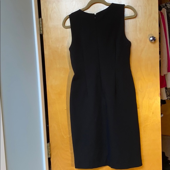 Ann Taylor form fitting midi dress - Picture 3 of 3